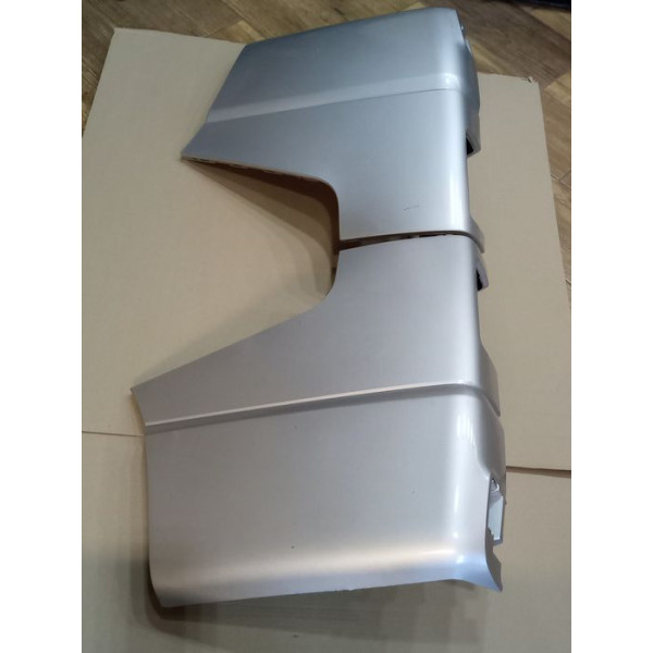 Клики заднього бампера Renault Trafic 3 / Opel Vivaro 2014–2019 (850160422R / 850173378R) (комплект лівий + правий)