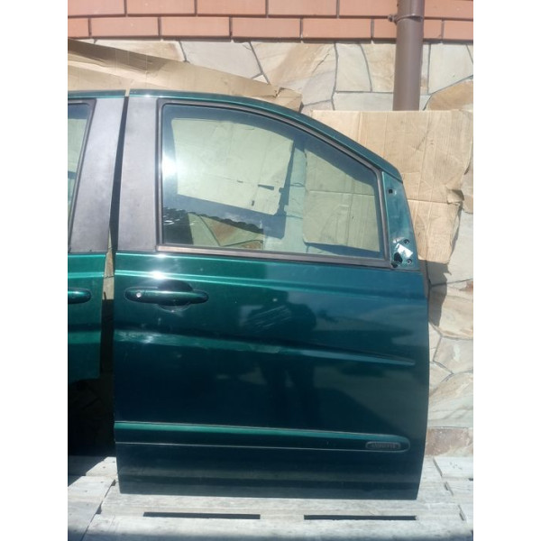 Двері передні праві та ліві Mercedes Vito 639, б/в