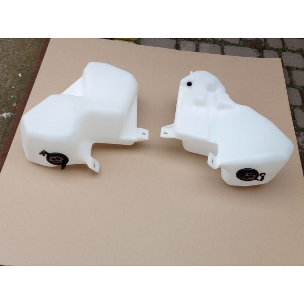 Бачок омивача лобового скла Mercedes Vario (6708690320)