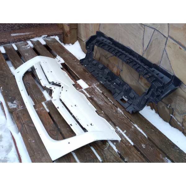 Решітка радіатора Citroën Jumper 2006–2013  1308069070 / 1400110477