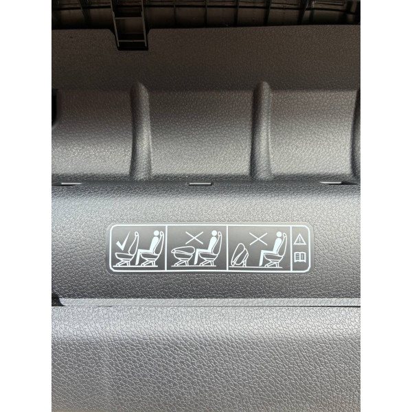 Cидіння (капітанка) Mercedes-Benz V-Class / Vito W447 (підходить на інші буси)